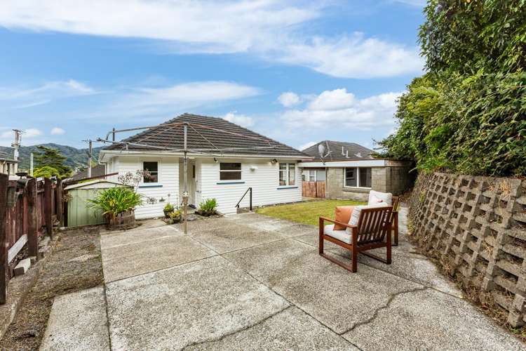 35 Castlerea Street Wainuiomata_16