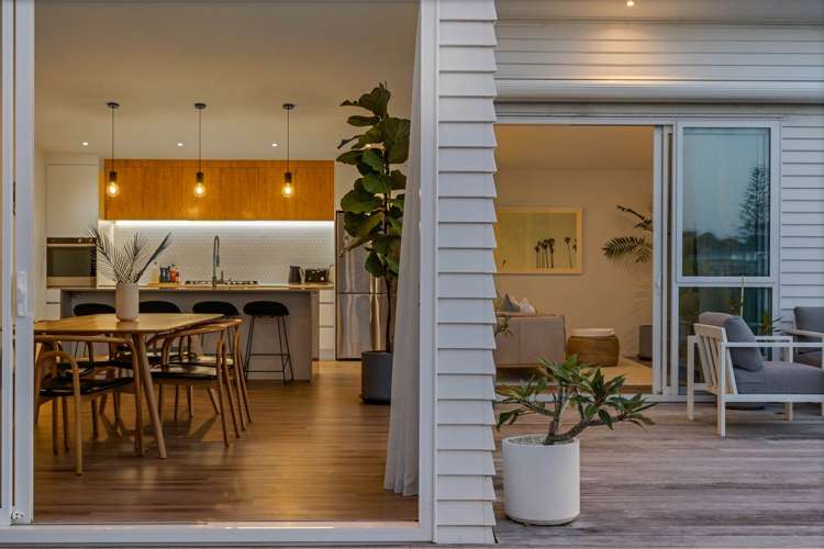 22 Waititiro Rise Stanmore Bay_8