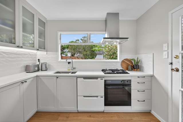 1/17 Rothwell Place Sunnyhills_2