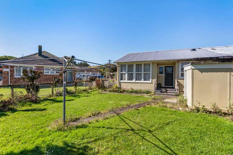 4 and 4A Finlay Place Otara_11