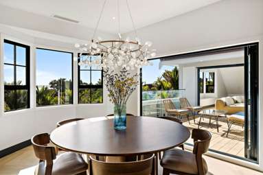 15 Fern Glen Road South_3