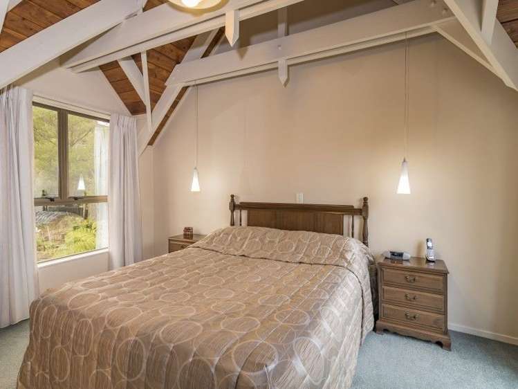 33 The Ridgeway Enner Glynn_13