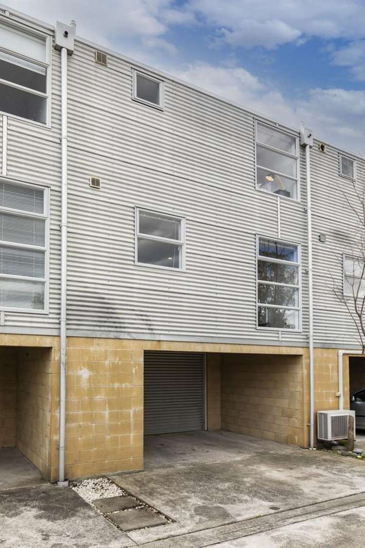 132 Purchas Street Edgeware_13