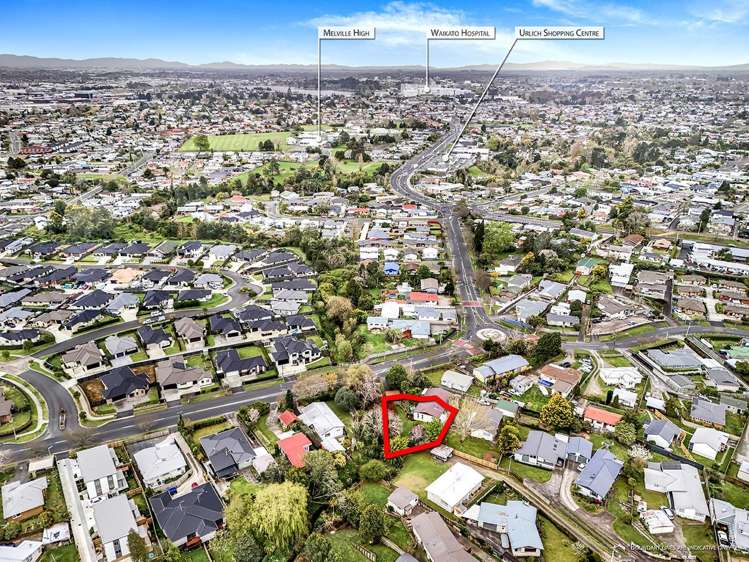 B/15 Saxbys Road Glenview_15