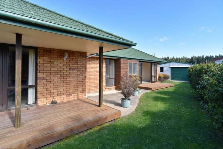 110 Kings Road Leithfield_15