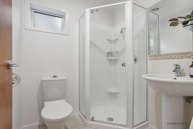 32 Chamari Close Titirangi_20