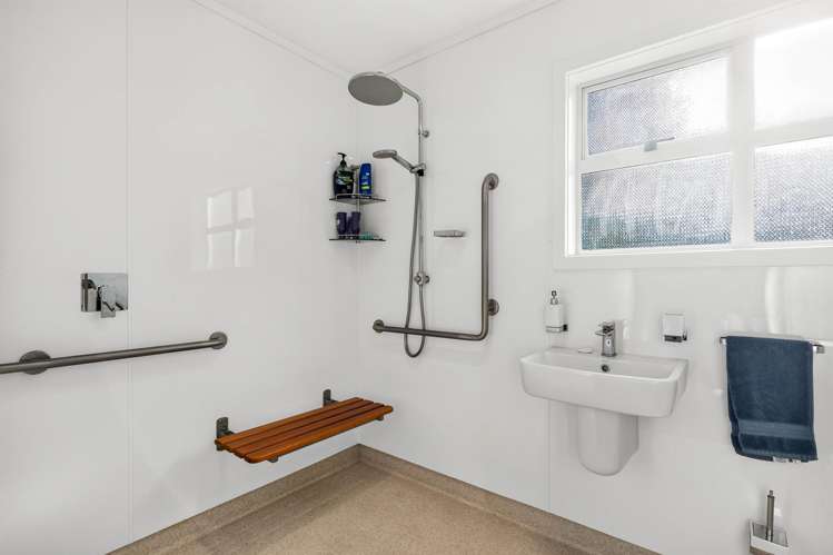 22 Dunlop Crescent Te Aroha_9