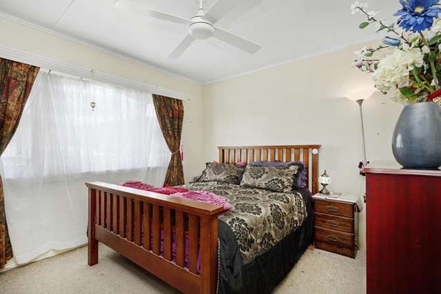 11 Wainuiomata Road Wainuiomata_4