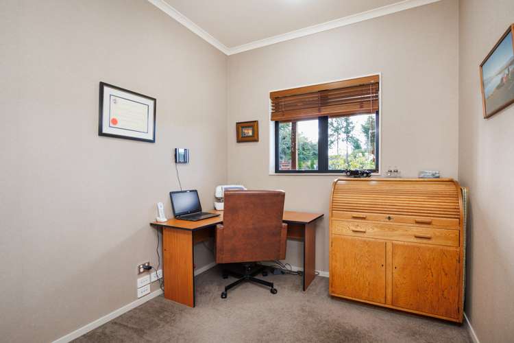 38 Brandon Hall Road Bulls_16