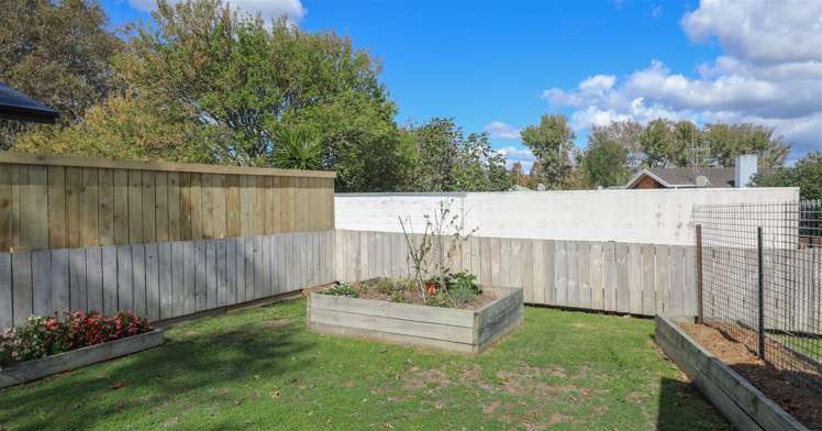 14 Harlock Place Huntly_25