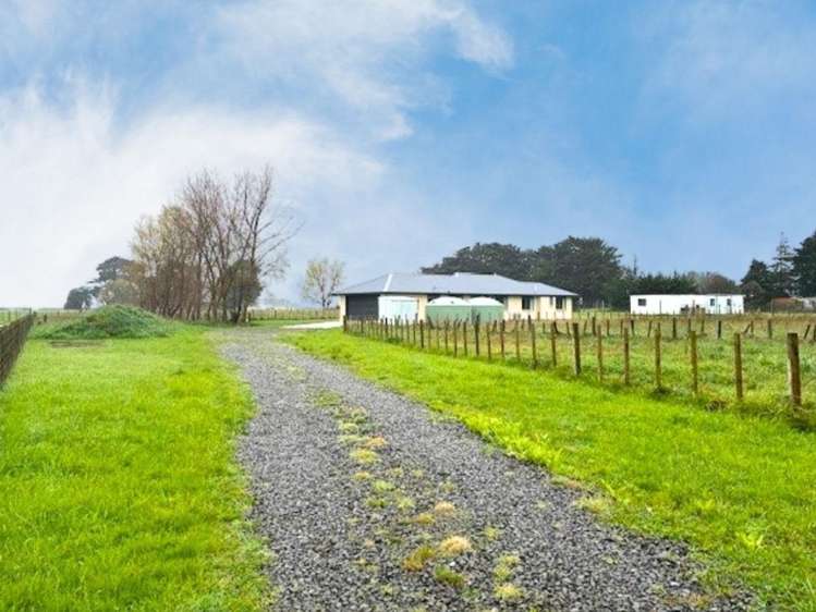 2465 State Highway 1 Rongotea_16