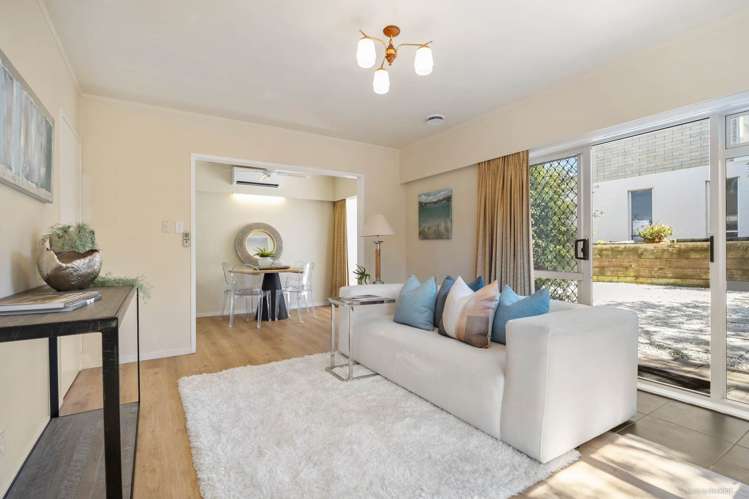 2/141 Selwyn Street Onehunga_2