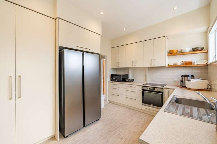 70 Queens Grove Lower Hutt_10