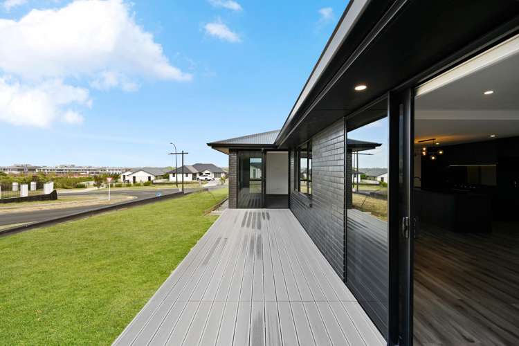 23 Waireka Road Rototuna_8