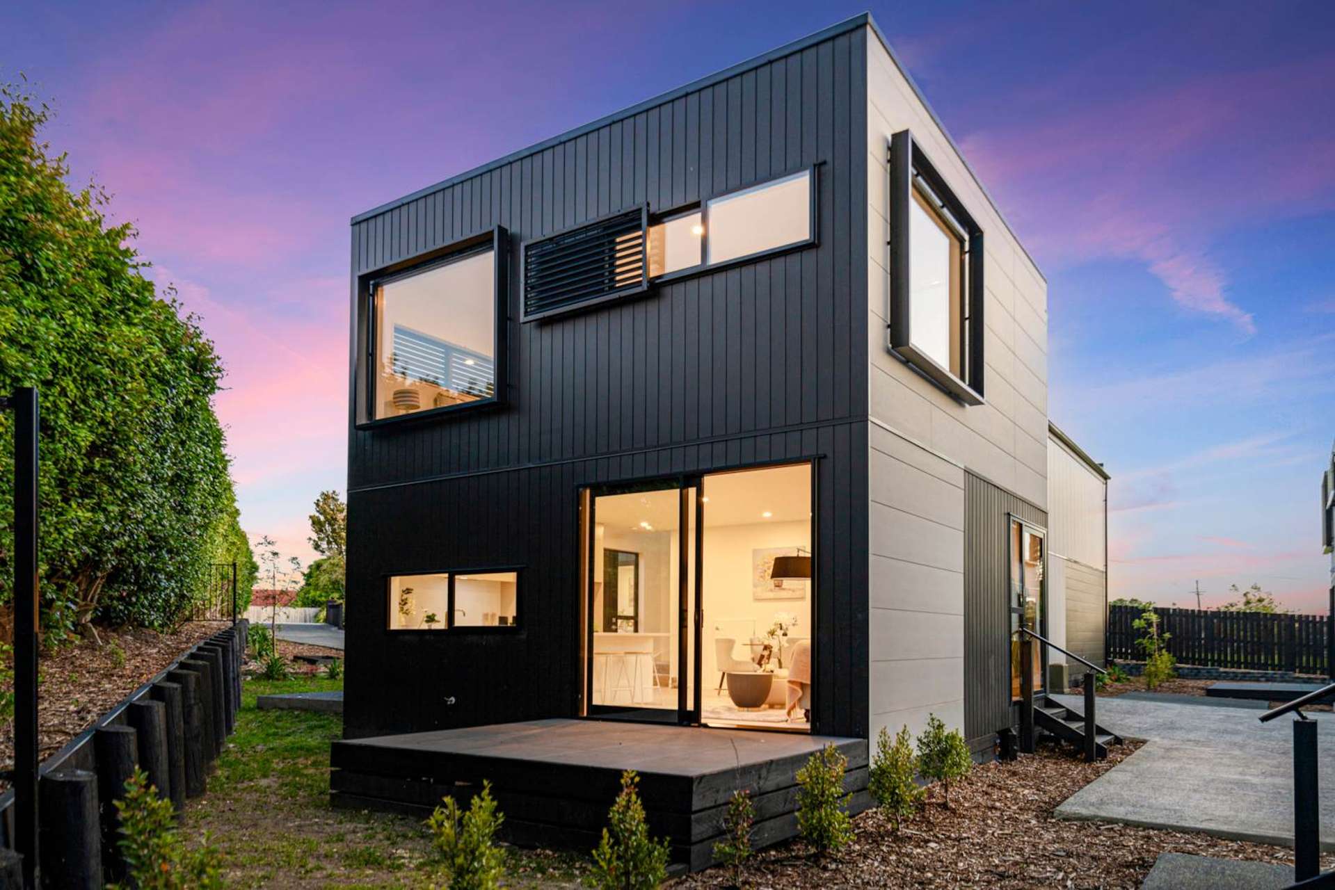 Unit 7/10 Hutchinsons Road Bucklands Beach_0