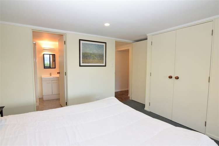 3 Pine Grove Tairua_11