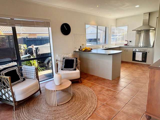 23 Palm Springs Boulevard Papamoa_3