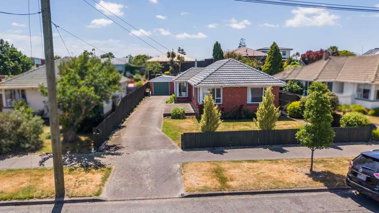 63 Vardon Crescent Shirley_16