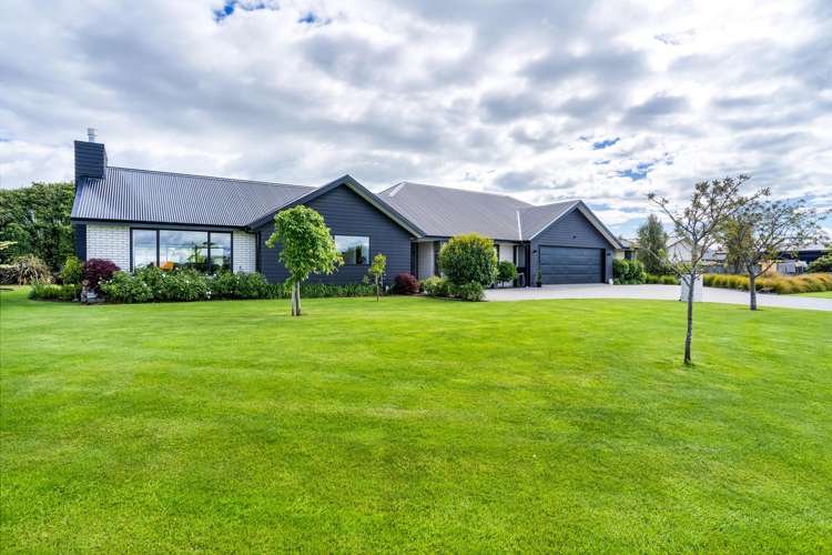 28 Talboys Drive Winton_31