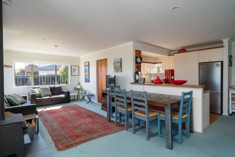 2/64 Logan Avenue Wharewaka_4