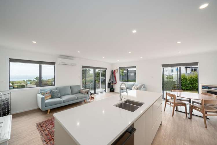 17 Moki Street Titahi Bay_4