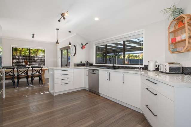 17 Andalusian Place 1131_1