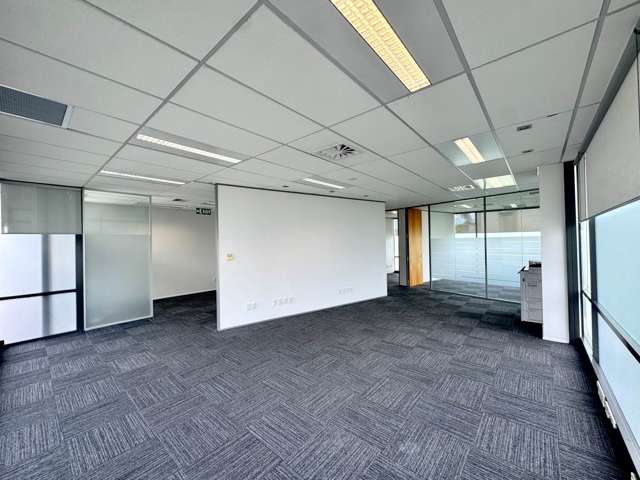 EXCELLENT GROUND FLOOR ALBANY OFFICE 