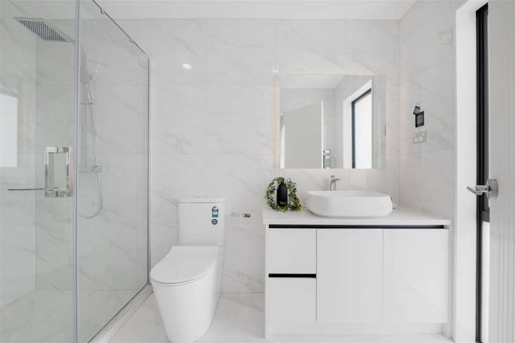 12 Tiro Street Flat Bush_18
