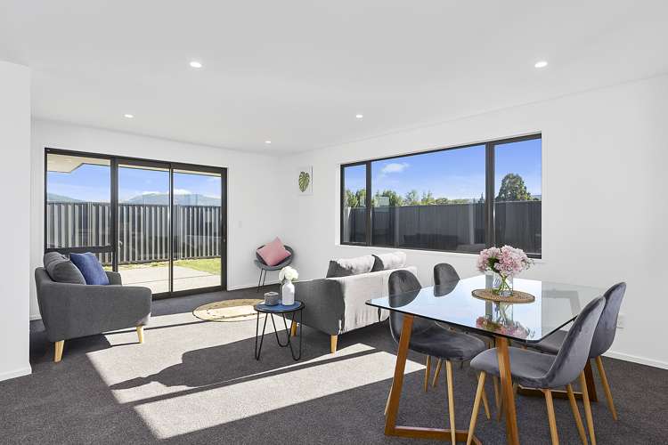 53 Anderton Crescent Mosgiel_4