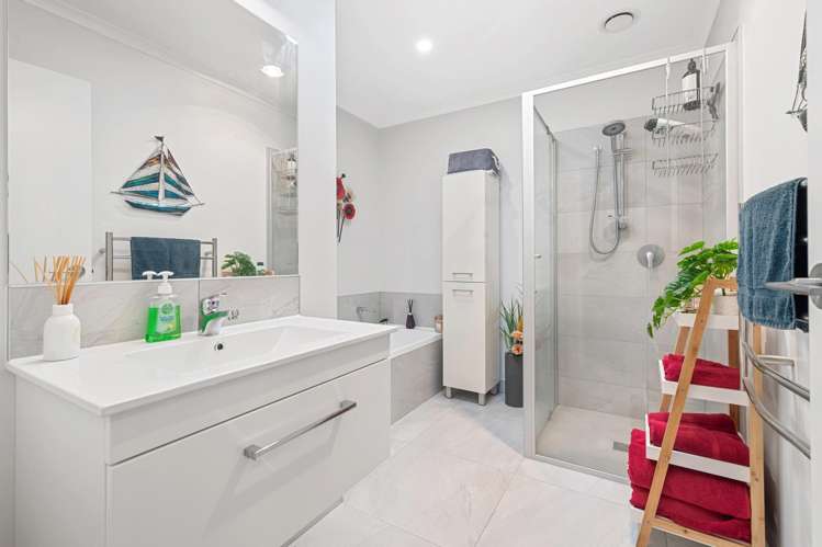 14 Poutawa Lane Clarks Beach_15