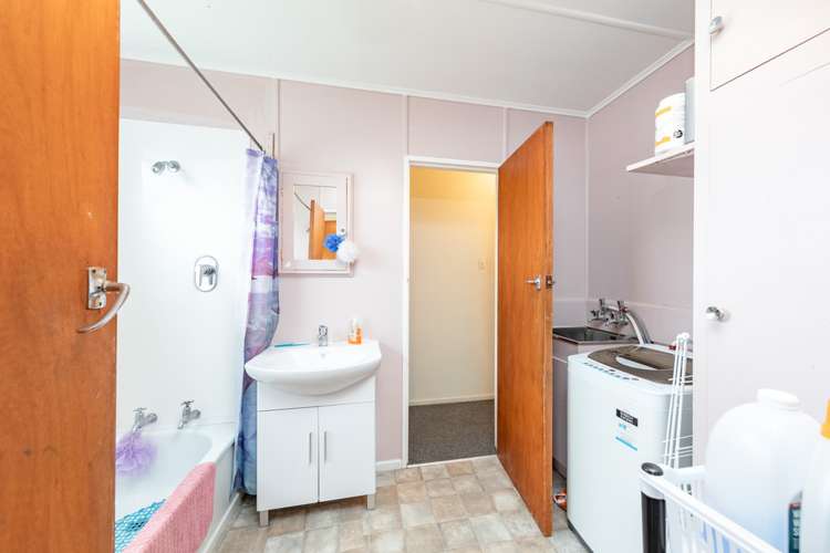 293a Wellington Road Wainuiomata_7