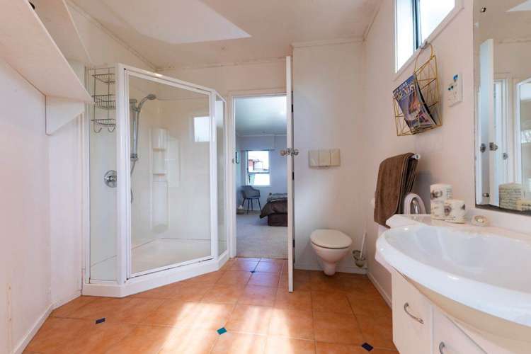 47 Littlejohn Street Hillsborough_10