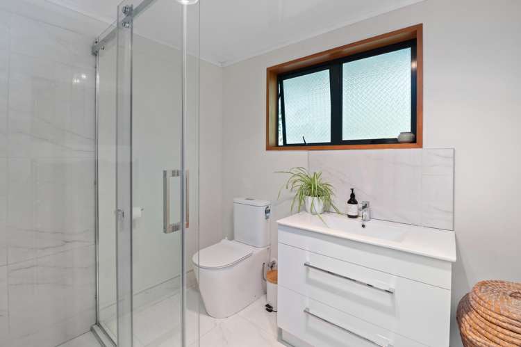 181 Okere Road Lake Rotoiti_15