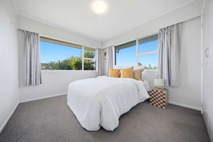 1 Cyclarama Crescent Massey_14