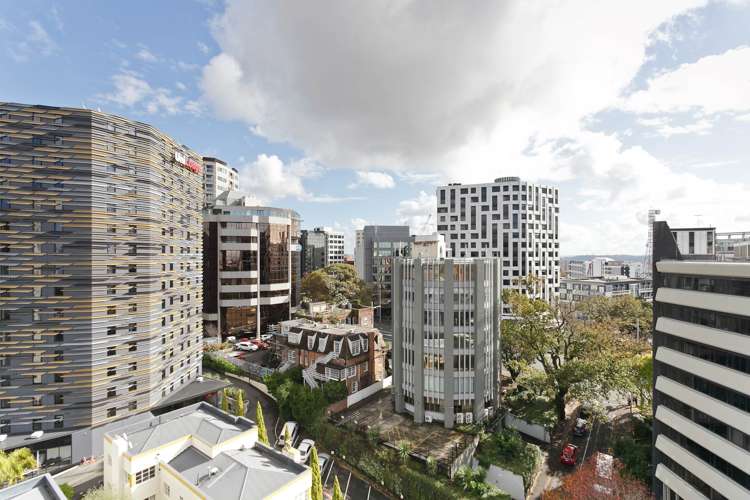 12D/6 Whitaker Place City Centre_12
