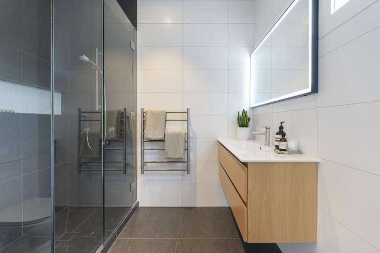 83 Fowlds Avenue Sandringham_15