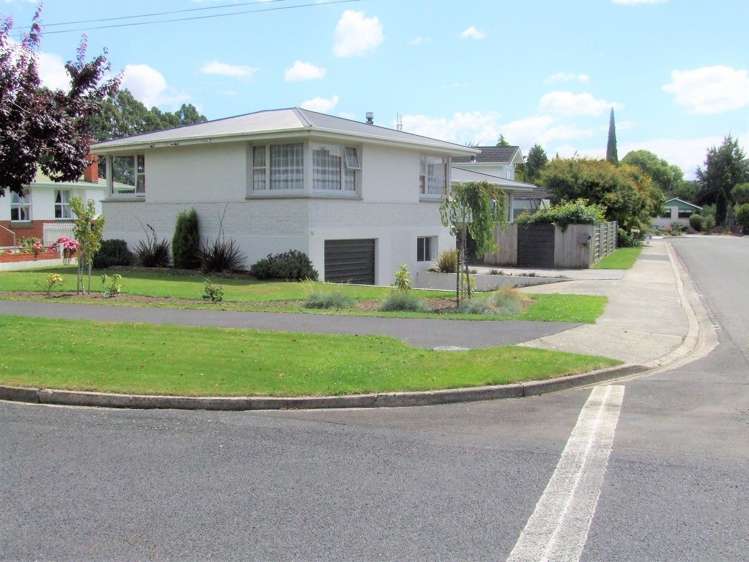 54 Ayr Street Mosgiel_18