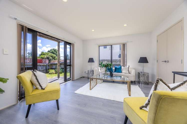 18 Merlot Way Te Atatu South_9