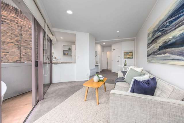 2C/89 Victoria Street West City Centre_1