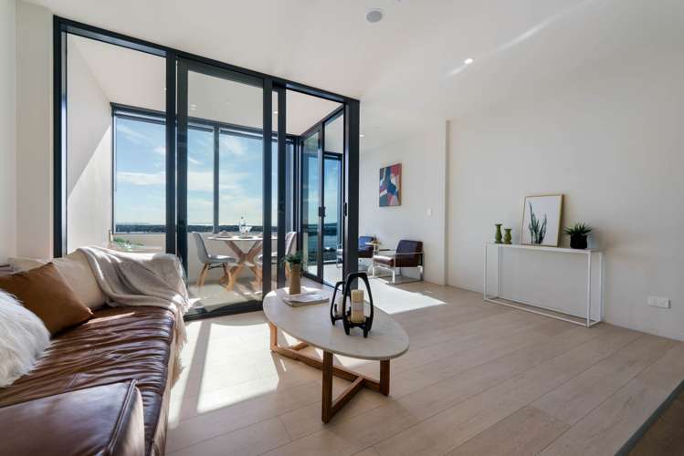 2603/10 Commerce Street City Centre_11