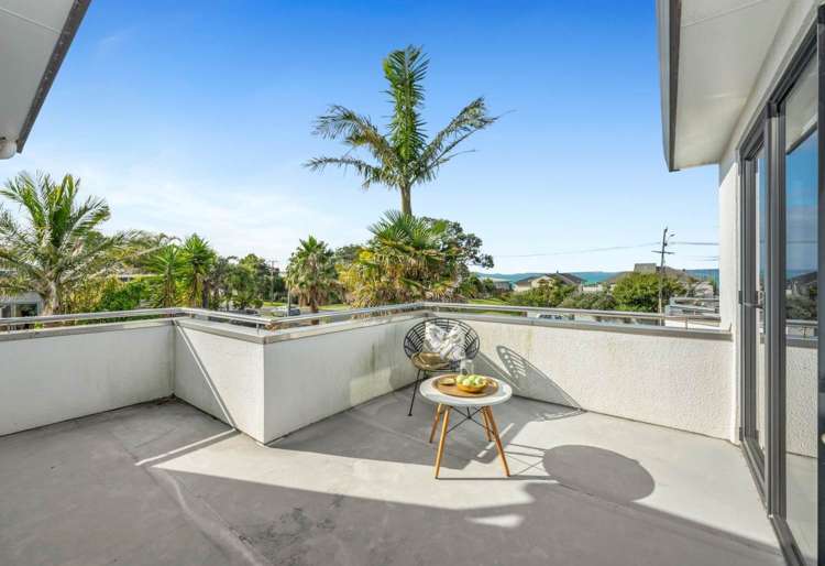 26 Pohutukawa Road Beachlands_11