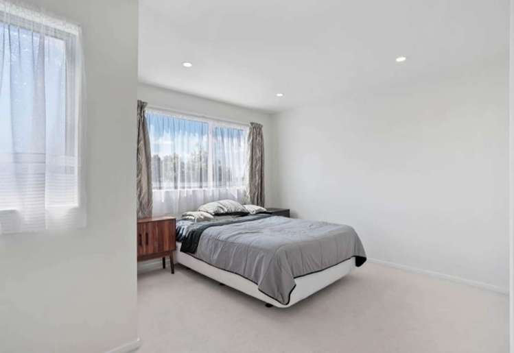 4035C Great North Road Glen Eden_5