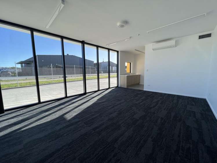 Unit 2, 16 Gateway Park Drive Pokeno_5