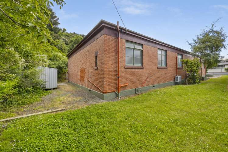 9 Shore Street Andersons Bay_23