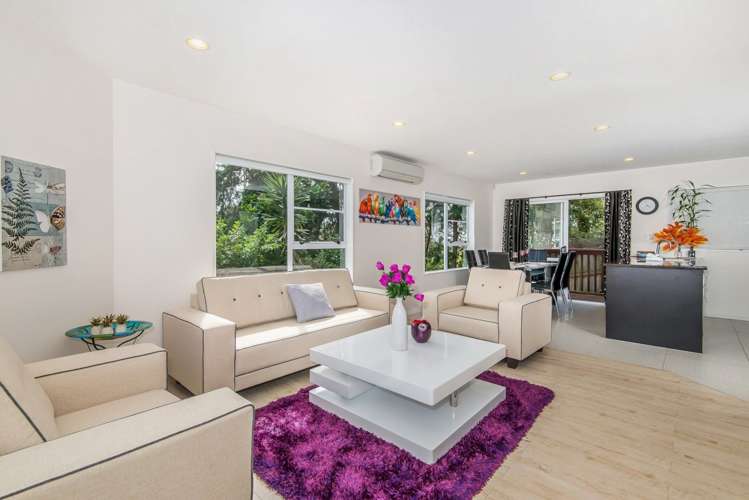 2/103l Glengarry Road Glen Eden_6