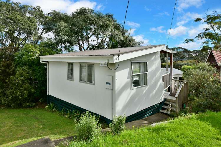 23 Marie Avenue Red Beach_14