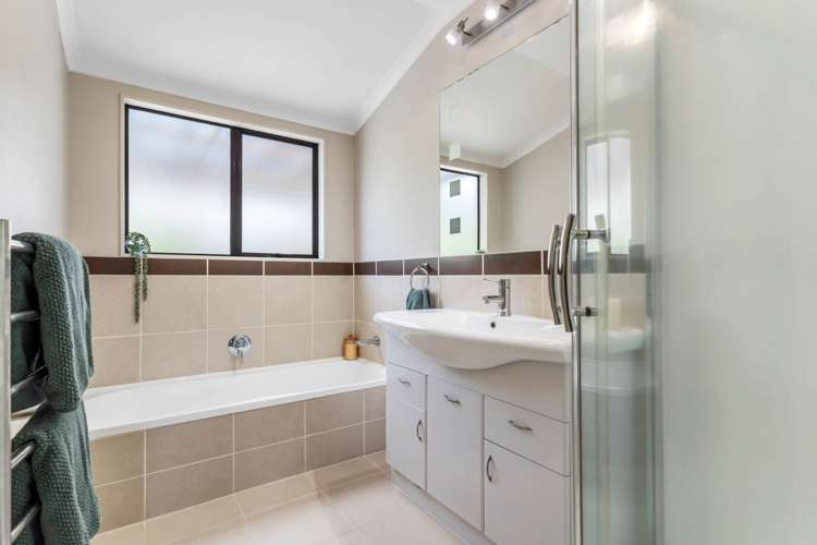 2/9 Mataura Place Clover Park_7