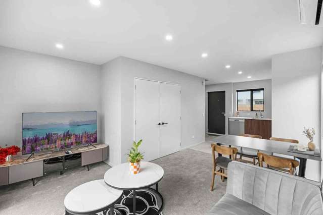 Charming 2BR Townhouse in Bishopdale