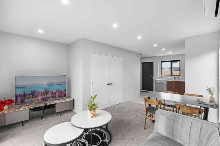 4/61 Farrington Avenue_0