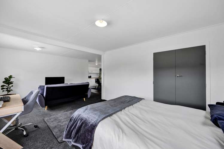 35 Collins Street Hawera_21